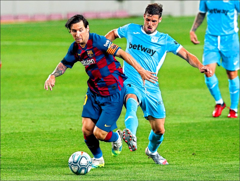 CBA季后赛前瞻：广东男篮冲击三连冠,